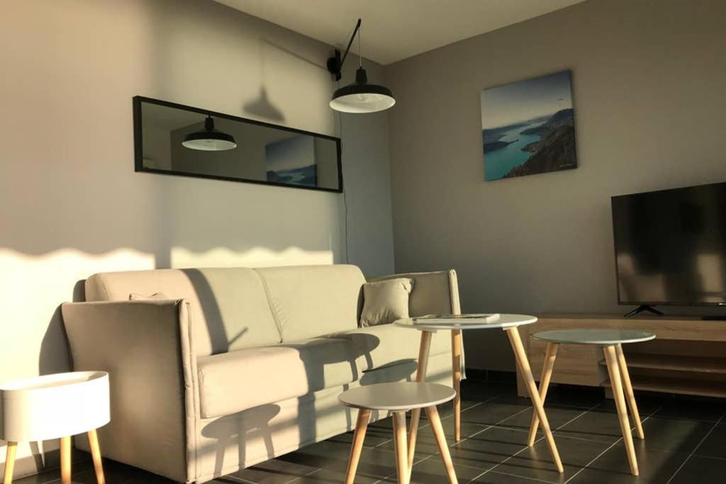 Roc & Lac - Terrasse Vue Lac, Piscine, Parking Верие-дю-Лак Екстериор снимка