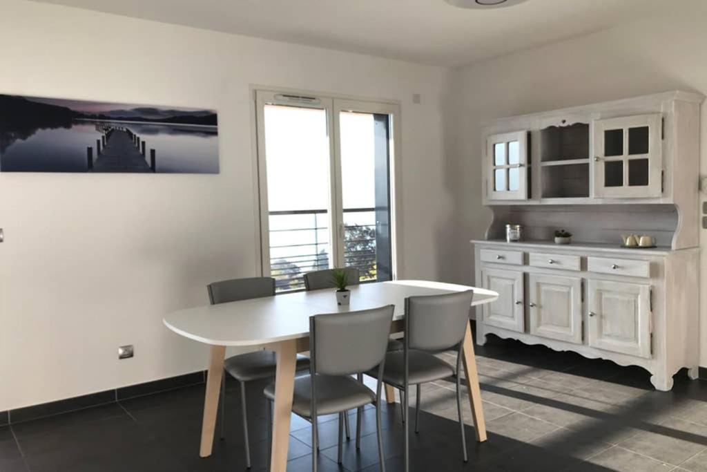 Roc & Lac - Terrasse Vue Lac, Piscine, Parking Верие-дю-Лак Екстериор снимка